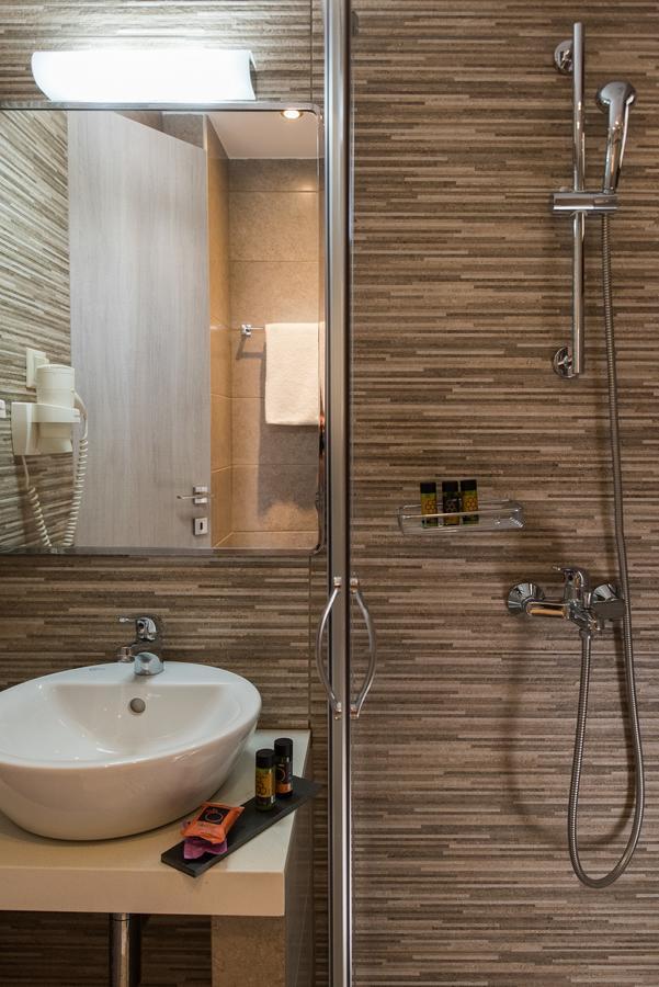 Harismari Cozy Hotel Ханя Екстериор снимка